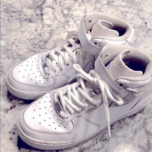 Nike AF1 White HighTop Sneakers